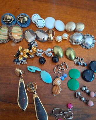 lotto orecchini vintage a clips 