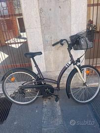 BICI  B-TWIN QUASI NUOVA -   A solo 150 euro