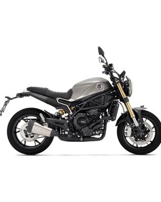 Benelli Leoncino 800