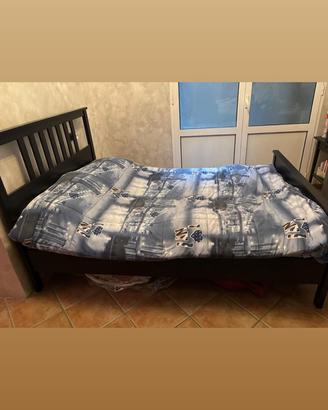 Letto a una piazza e mezza ( senza materasso)