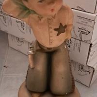 antica statuetta in porcellana 