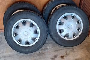 cerchi con gomme 4 stagioni 