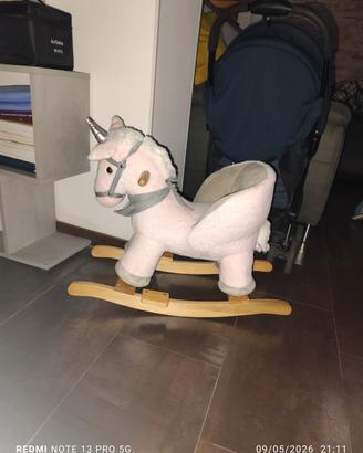 Cavallo a dondolo