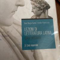 Libro di Letteratura Latina