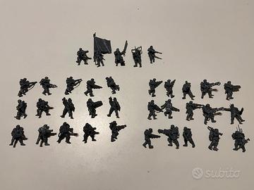 Lotto Astra Militarum, -40% rispetto a GW