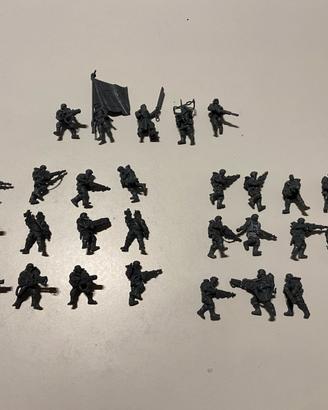 Lotto Astra Militarum, -40% rispetto a GW