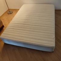 letto con rete e materasso 140x200