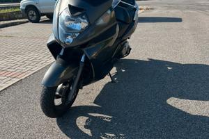 Honda silver wing 400