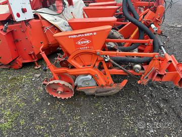 Seminatrice Kunh Pneumatica