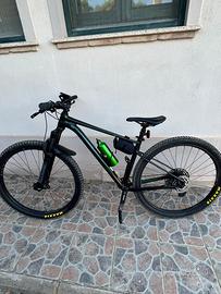 MTB 29” CANNONDALE