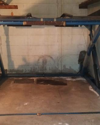 Ponte sollevatore macchina da garage