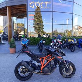 KTM 1290 Super Duke R | EC50473