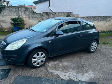 Opelcorsa 1300 multi jet