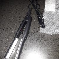 PIASTRA SPAZZOLA CAPELLI