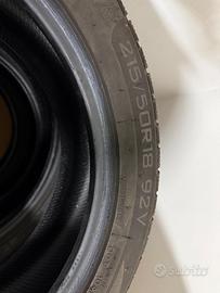 Gomme invernali 215/50 R 18 92V, marca Nankang