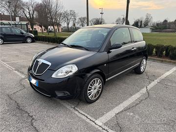 Lancia Ypsilon 1.3 diesel neopatentati
