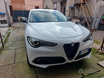 Alfa Romeo Stelvio 210Cv