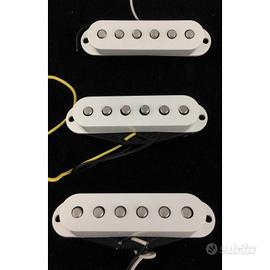 pick up di Fender MIM Staratocaster