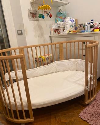 Lettino Culla Stokke con materasso e lenzuola