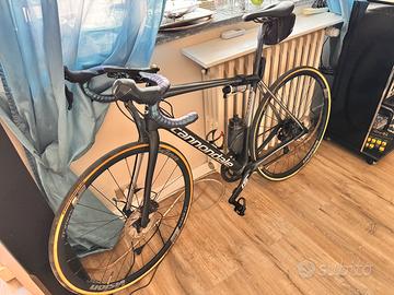 Bici da corsa Cannondale Synapse