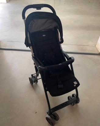 Passeggino leggero chicco