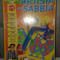 Gioco artista con la sabbia