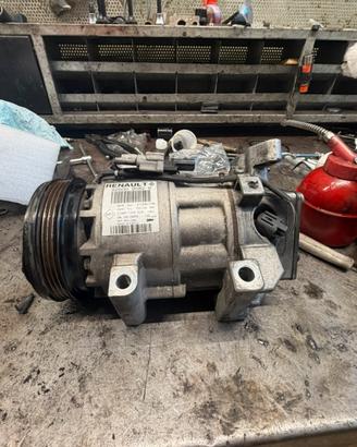Compressore clio 1.2 926009582R