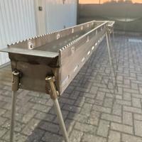 barbecue griglia arrosticini