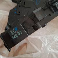 BODY COMPIUTER  E SERRATURA   POSTERIORE DESTRA C4