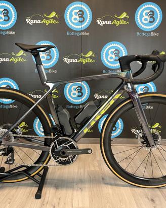 Trek Madone SLR 9 Project One Interstellar