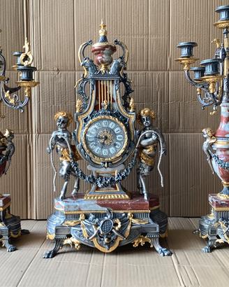 TRITTICO OROLOGIO E CANDELABRI ARGENTO E ORO 