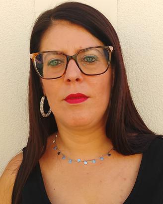 disponibile ,autonoma, con tanta pazienza 