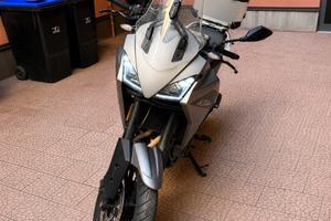 MORINI XCAPE 650 PATENTE A2