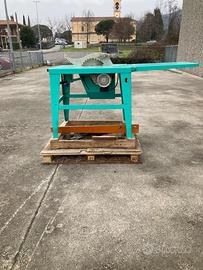 Segatrice completa di accessori