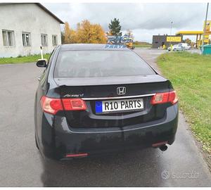 SPOILER PER HONDA ACCORD VIII DEL BAULETTO 03-12