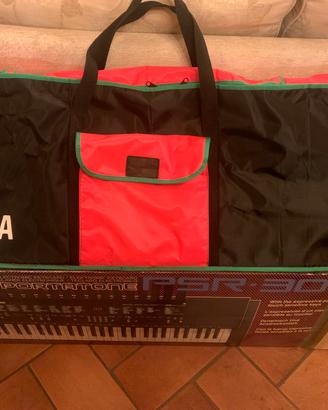 Pianola yamaha ps300