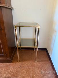 Coppia tavolini vintage in ottone dorato e vetro