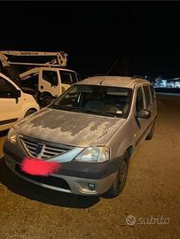 Dacia logan 7 posti gpl