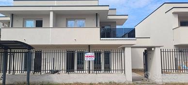 Villa di 162 m² con 4 locali e box auto doppio a B