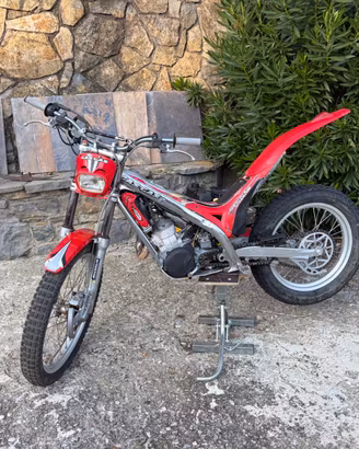 TRIAL GAS GAS 280 DEL 2002