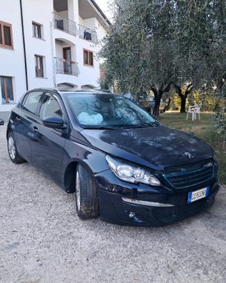 PEUGEOT 308 1.6 E-HDI