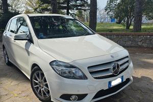 Mercedes Classe B 180 CDI Sport - Cinghia Fatta 