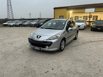 PEUGEOT 207 1.4 75CV OK NEOPATENTATI