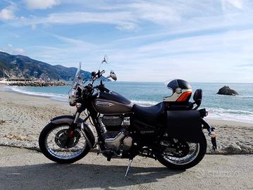 Royal Enfield Meteor 350 Aurora Black – 2.500 km,