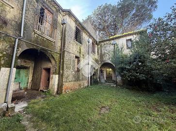 CASA INDIPENDENTE A CERVINARA