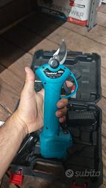 forbici da potatura a batteria