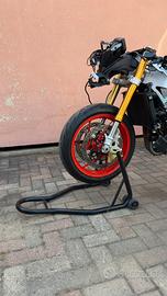 Cavalletto anteriore moto