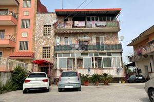 3 LOCALI A POLLENA TROCCHIA