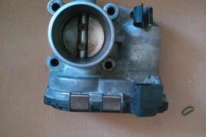 Corpo Farfallato lancia y fiat punto 1.2 16v