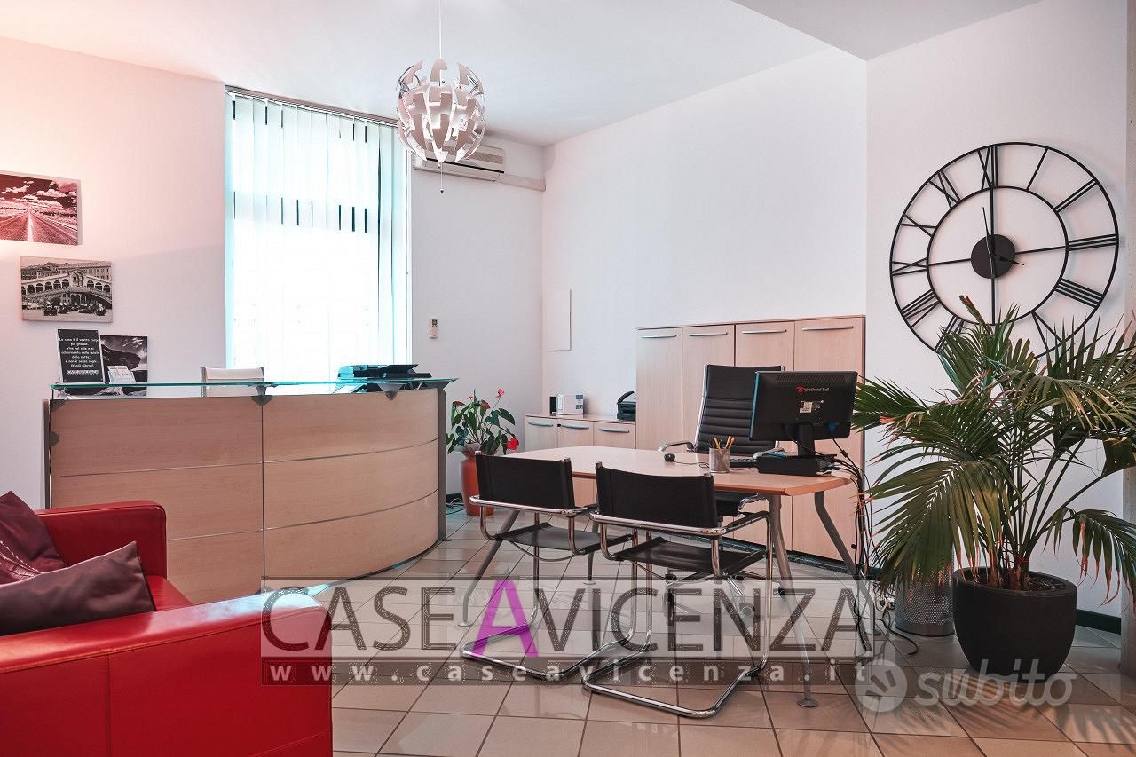 Villa singola con circa 6000 mq di terreno - Vista 2
